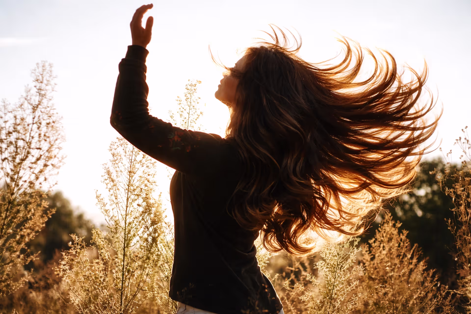 The Exhausting Cycle of Emotional Chasing: Are You in a Pursuer-Distancer Dance?